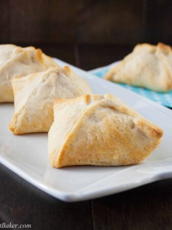 CHEESY CHEDDAR BACON BOMBS. A flaky, buttery pastry stuffed with a creamy, cheesy, and smokey bacon filling. So good and made with only 5 ingredients.