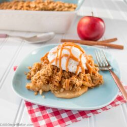 EASY APPLE CRISP. Tender spiced apples topped with a crunchy buttery brown sugar streusel. A delicious dessert for any occasion.