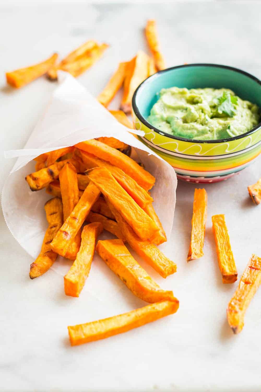 Sweet-Potato-Fries-with-Avocado-Tahini-Dip-1