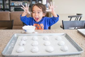 chocolate-crinkle-cookies-1