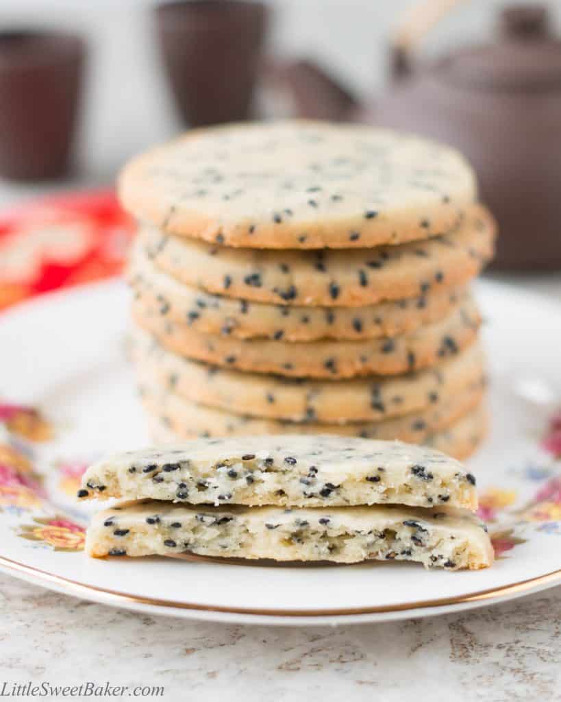 Rich and buttery shortbread with toasted black sesame seeds make these cookies absolutely sensational!