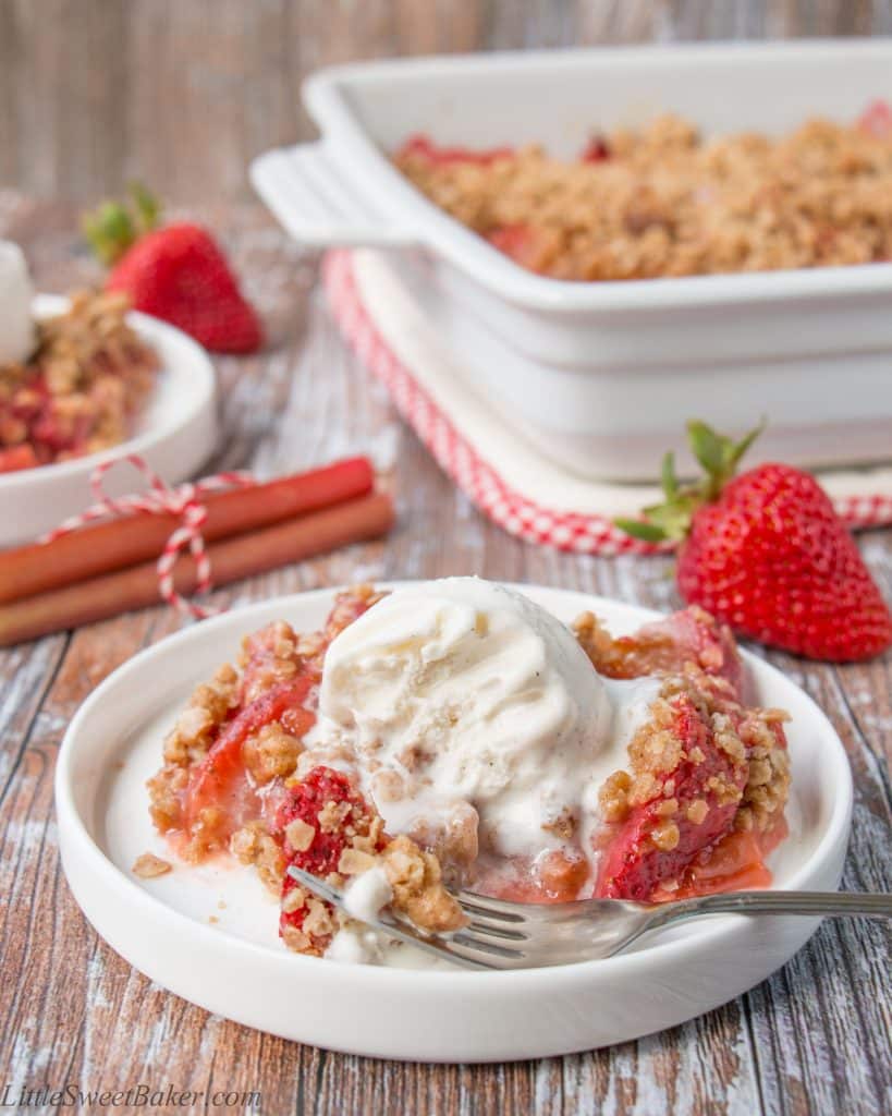 Sweet strawberries and tangy rhubarb topped with a cinnamon and brown sugar crunchy oat streusel.