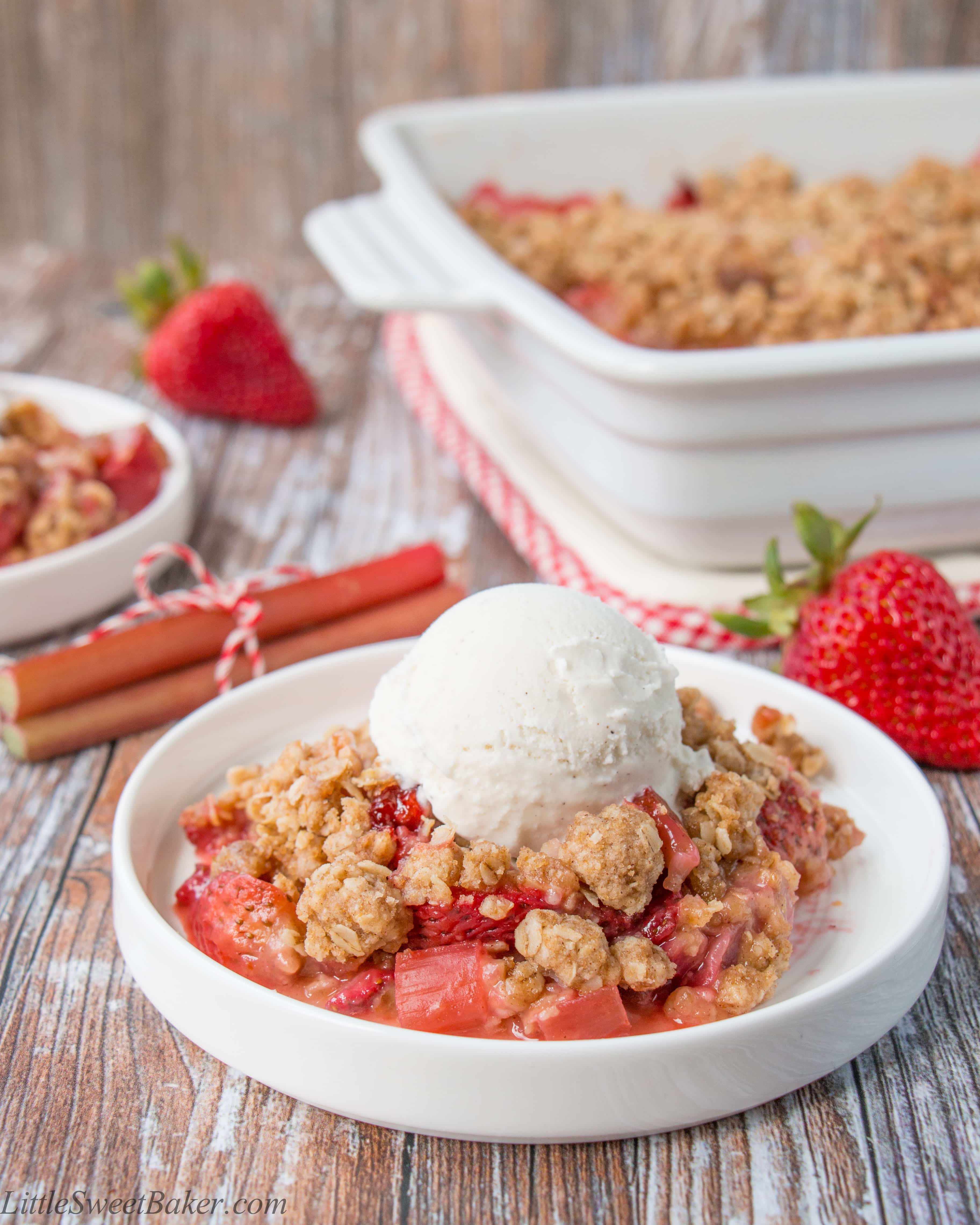 rhubarb crisp