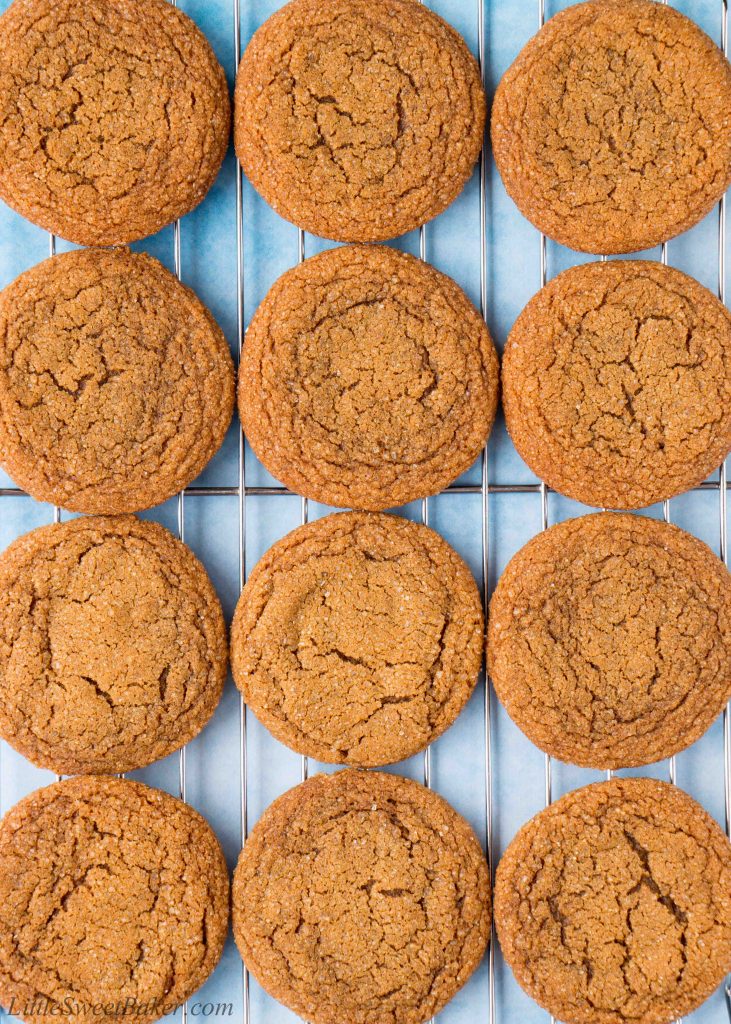 These molasses cookies are perfectly soft and chewy. They are lightly spiced and full of molasses flavor. #molassescookies #gingermolassescookies #softmolassescookies #bestmolassescookies #Christmascookies