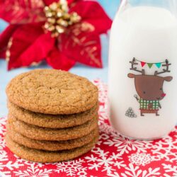 These molasses cookies are perfectly soft and chewy. They are lightly spiced and full of molasses flavor. #molassescookies #gingermolassescookies #softmolassescookies #bestmolassescookies #Christmascookies
