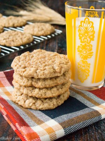 These simple soft and chewy oatmeal cookies are perfectly sweet and spiced with a hint of cinnamon. They are just like the ones grandma used to make. #oatmealcookies #chewyoatmealcookes #softoatmealcookies #oldfashionedoatmealcookies