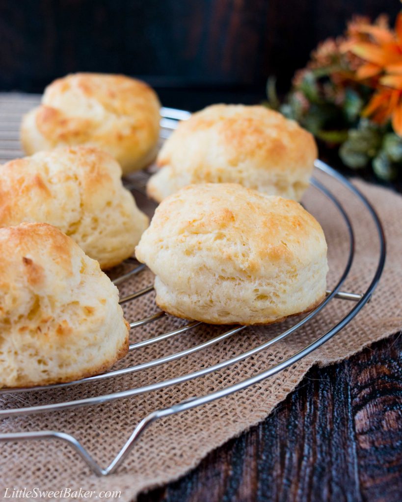 These buttermilk biscuits are soft, flaky and delightfully buttery. Find out the secret technique to why these are the easiest buttermilk biscuits you'll ever make. #easybiscuitrecipe #buttermilkbiscuits #butterbiscuits #flakybiscuitrecipe