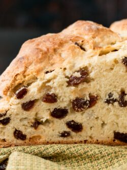 Made in under an hour from start to finish; this bakery quality bread is soft, moist and chewy with a wonderful crusty exterior. #Irishsodabread #raisinbread #easybreadrecipe