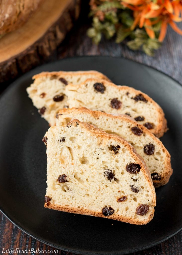 Made in under an hour from start to finish; this bakery quality bread is soft, moist and chewy with a wonderful crusty exterior. #Irishsodabread #raisinbread #easybreadrecipe