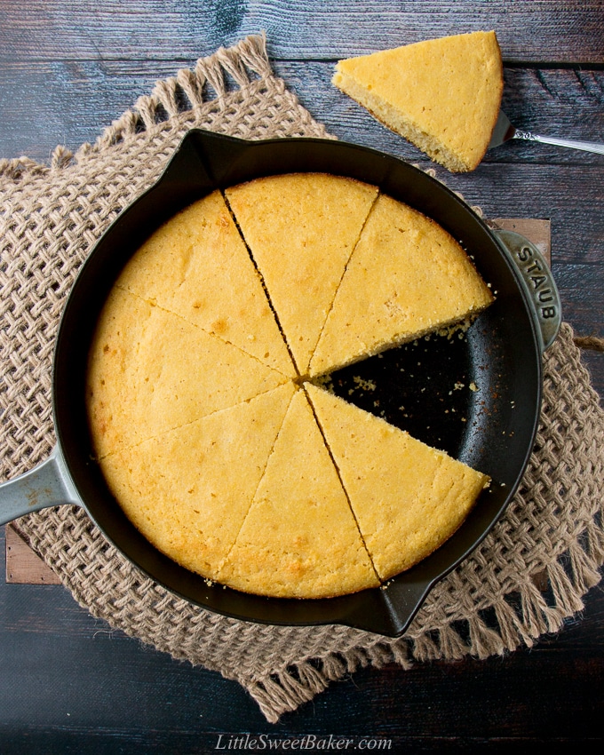 This one-bowl recipe for tender and buttery cornbread is baked in a cast iron skillet for a delightfully crispy crust. #cornbreadrecipe #skilletcornbread #buttermilkcornbread #castironcornbread