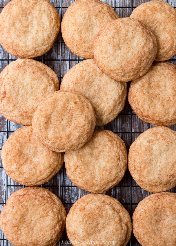 The BEST snickerdoodles I've ever made! Soft and chewy, buttery and tangy, spicy and sweet, and just perfect every single time. #snickerdoodles #cookie #recipe #Christmascookie