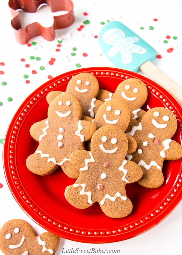 This quick and easy to make gingerbread cookies hold their shape beautifully in the oven and there is no chilling required. #gingerbreadcookies #gingerbreadmen #softgingerbreadcookies