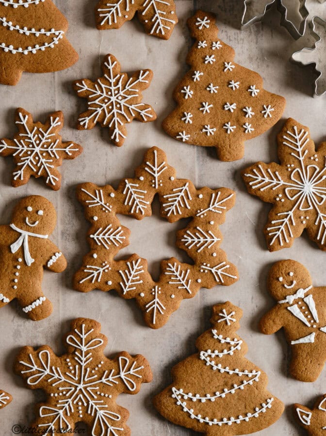 cranberry-sauce-muffins-little-sweet-baker