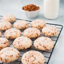 Toffee Shortbread Cookies-image
