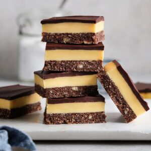 World&amp;#39;s Best Nanaimo Bars (video) - Little Sweet Baker